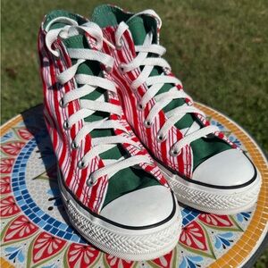 Converse Chuck Taylor AllStar High Top Womens Sz 7 Holiday Shoes Christmas